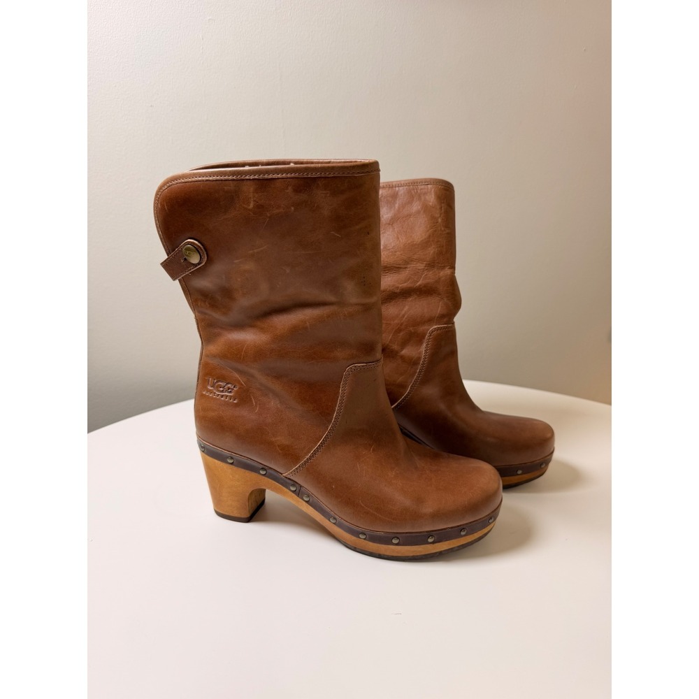 UGG Clog Boots Women Size 6 Brown Excellent Leather Shearling Studded S/N 1958